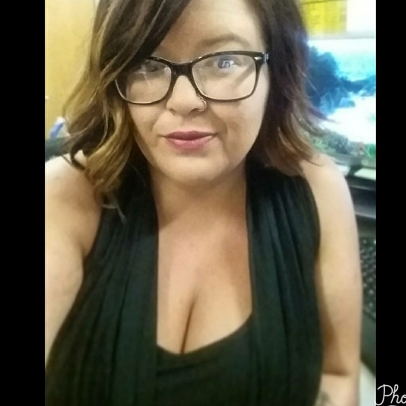 Posh Ambassador Bree - Picture 6 of 7